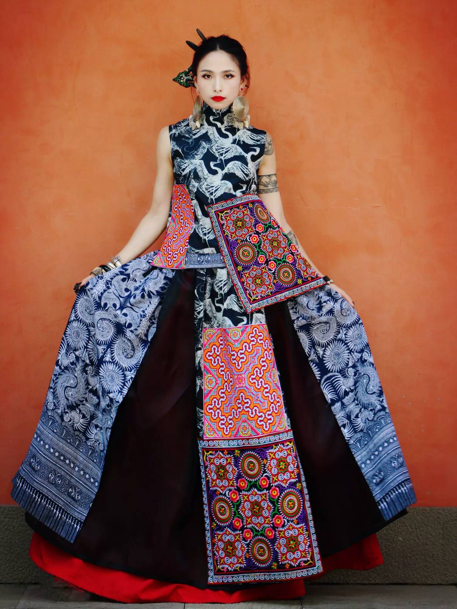 Ethnic Clothing & Online Fashion Store Khaadi Uk - Abbigliamento Tradizionale per Ragazze Miaojiang, Set