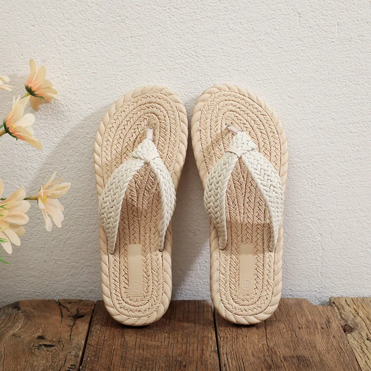 Ethnic Fashion Trend - Nuove Ciabatte Infradito da Donna 2026