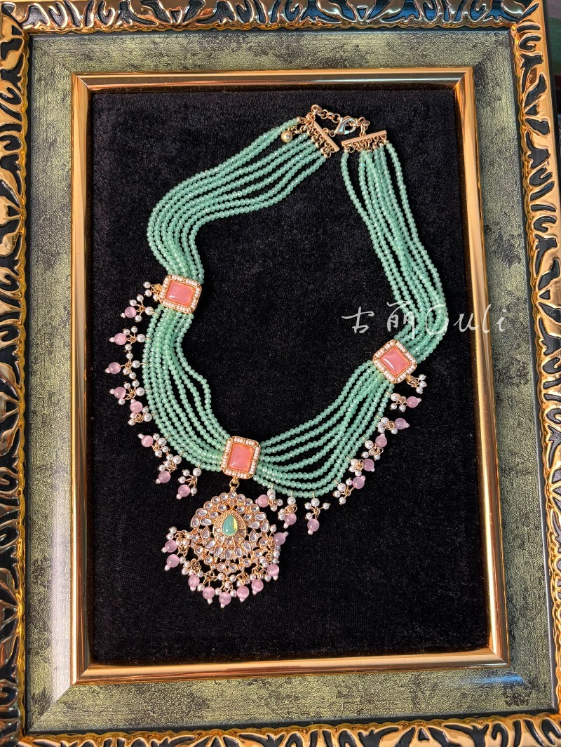 Orecchini e Collana Stile Cort - Ethnic Fashion Book recensione e prezzo